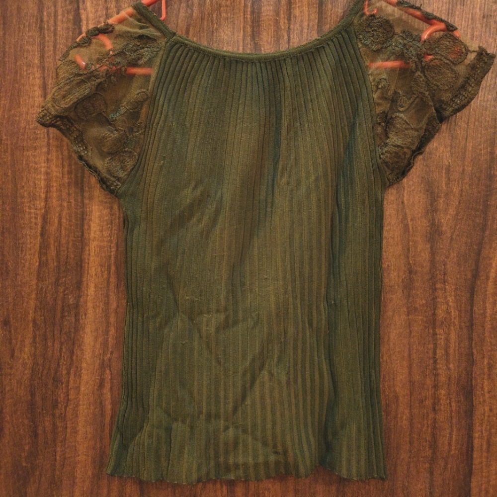 Ribbed fully stretchable net sleeves mehandi green bodycon top blouse - Picture 7 of 8